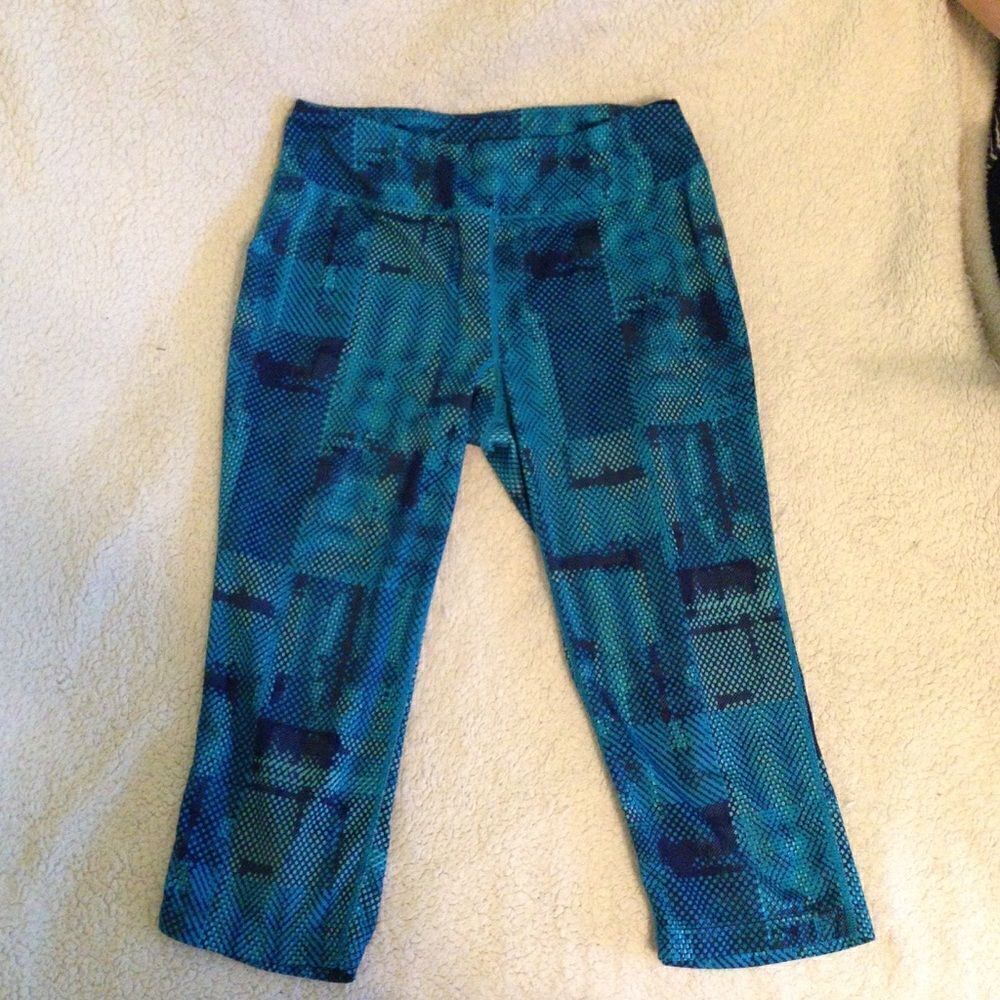 Fila blue running capri leggings XS*